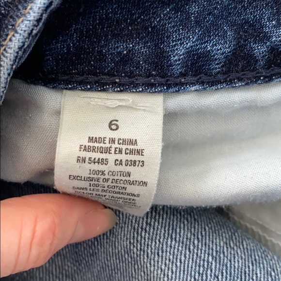 Blue ripped jean shorts - Picture 4 of 4